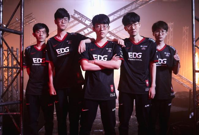 与战术上的 与战术上的