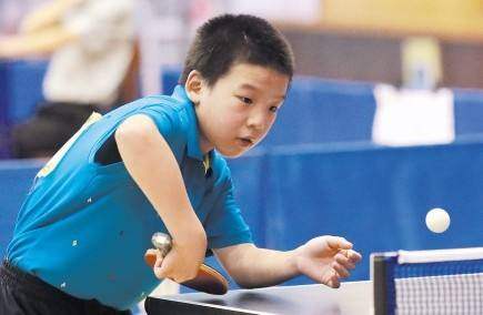 与赛场上情 与赛场上情