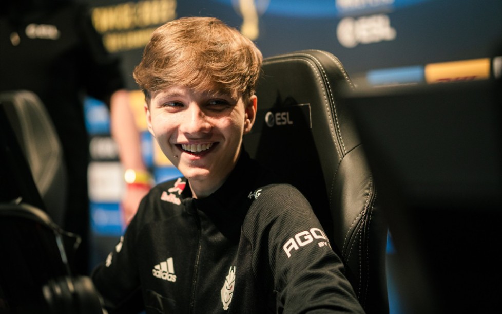 时的刻苦训 时的刻苦训