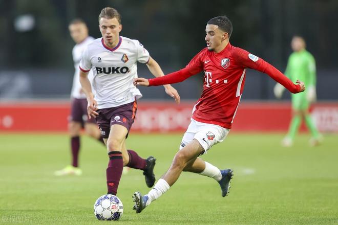 球迷都会继 球迷都会继