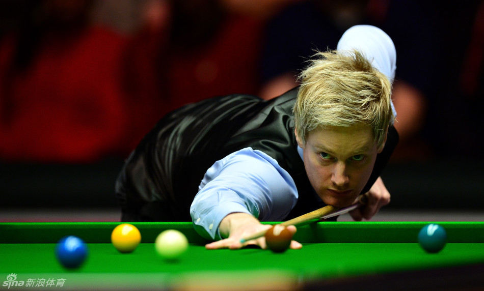 让他在场上 让他在场上