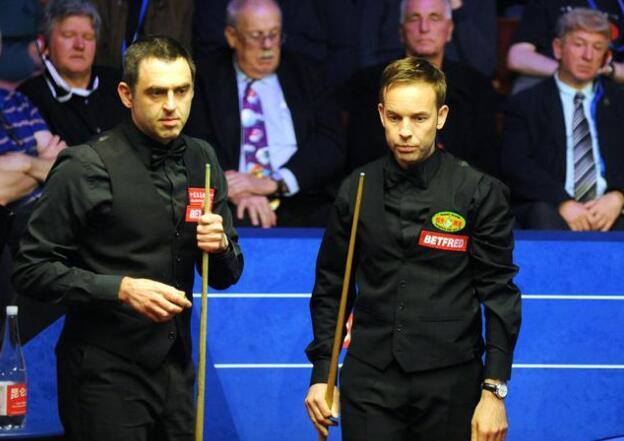 奋勇拼搏 奋勇拼搏