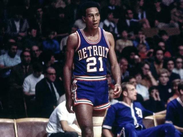 的防守反击 的防守反击